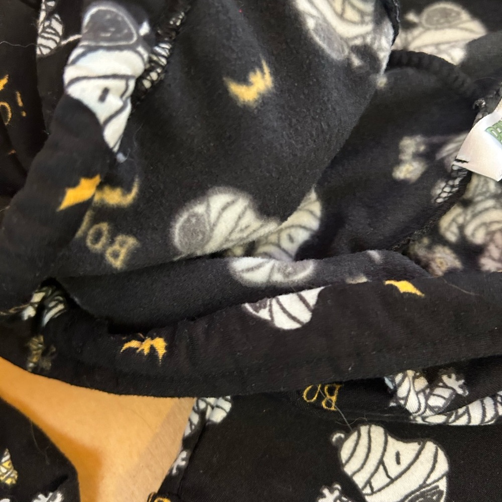 Snoopy pajamas hoodie and shorts